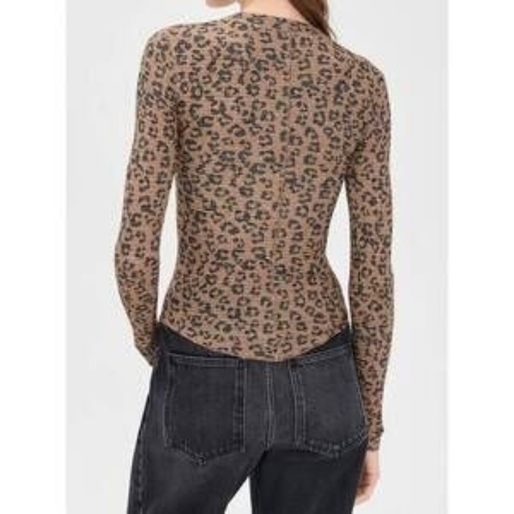 NEW FREE PEOPLE going places printed cardigan in Animal Print XL Stretch Snaps❣ - Picture 4 of 11